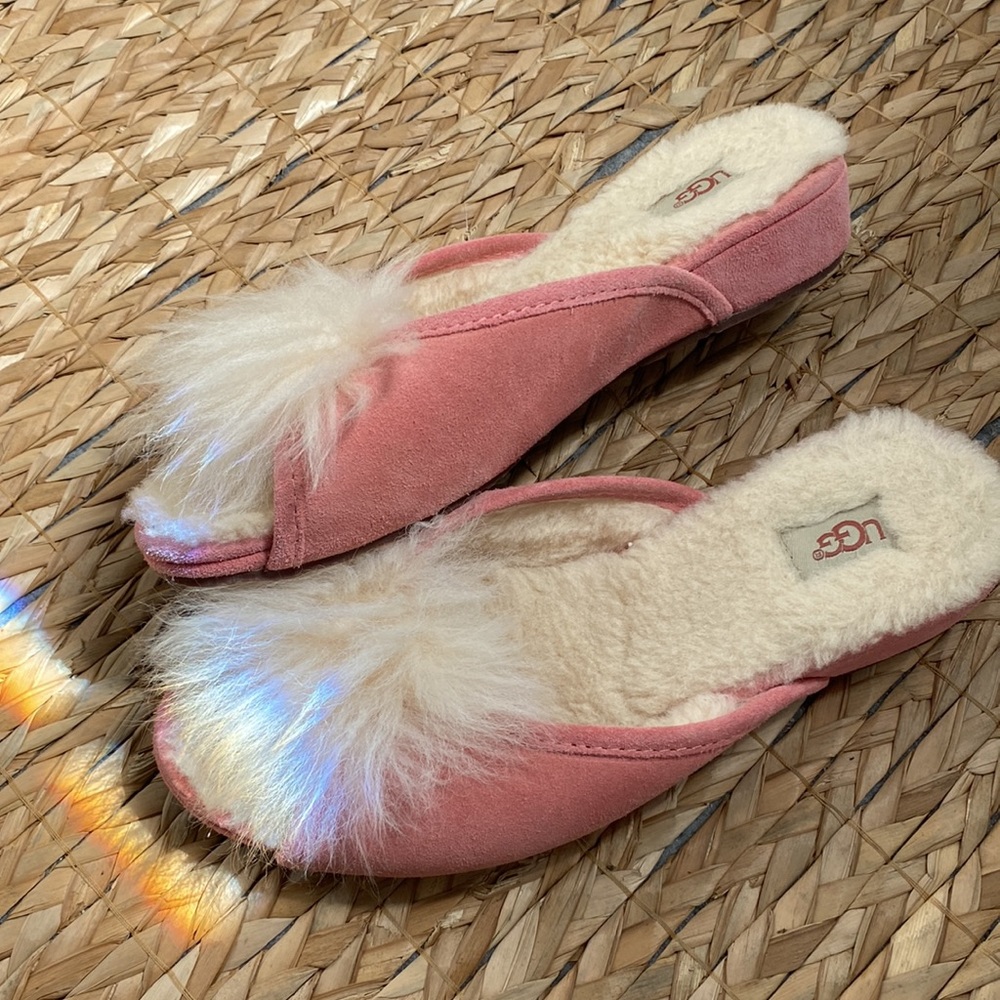 UGG Pink and Cream Fluffy Slippers - Picture 6 of 6